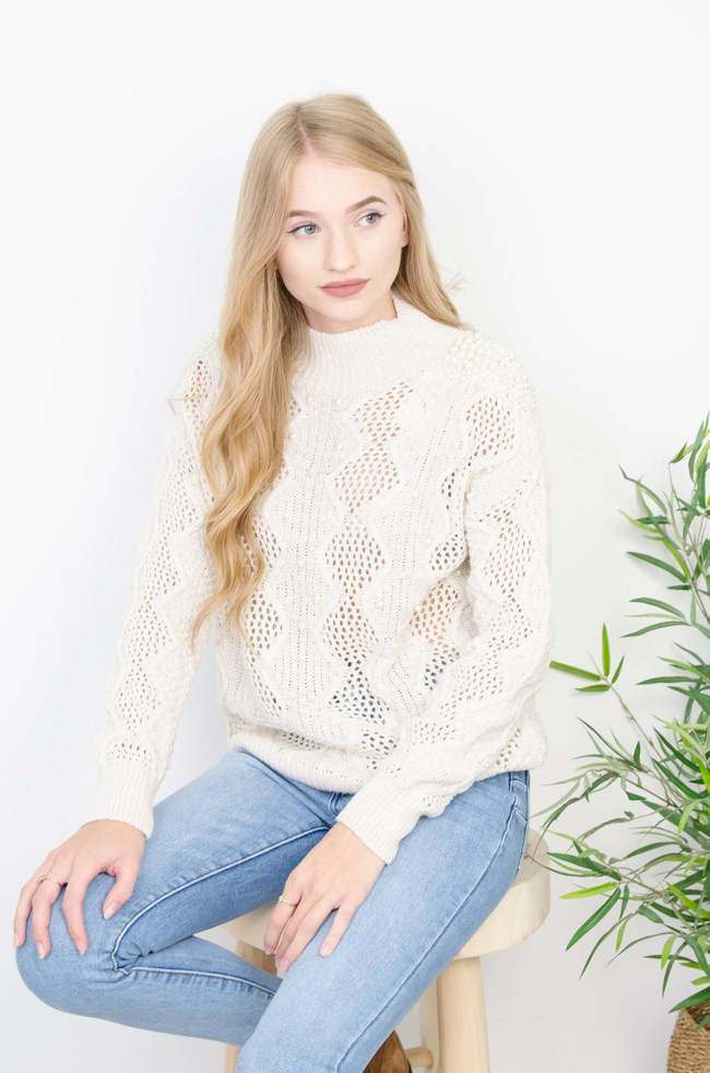 BEŻOWY SWETER PÓŁGOLF Z PEREŁKAMI 