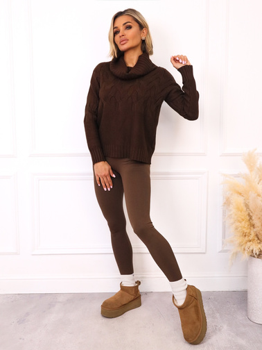 SWETER OZDOBNIE PLECIONY Z GOLFEM- CZEKOLADOWY