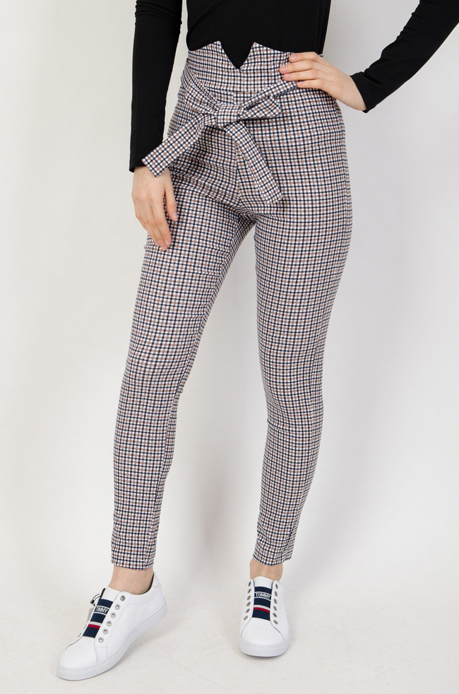 Eleganckie spodnie w drobną kratę z wysokim stanem