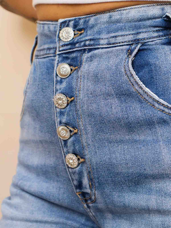 SPODNIE JEANSOWE Z ASYMETRYCZNYM PASEM