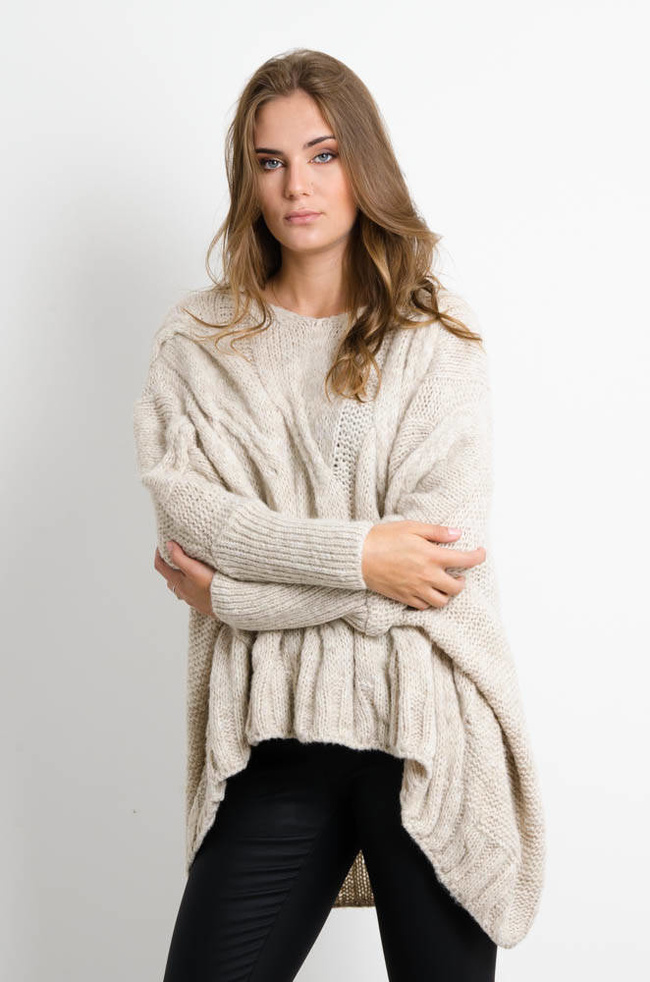 BEŻOWY OVERSIZOWY SWETER 
