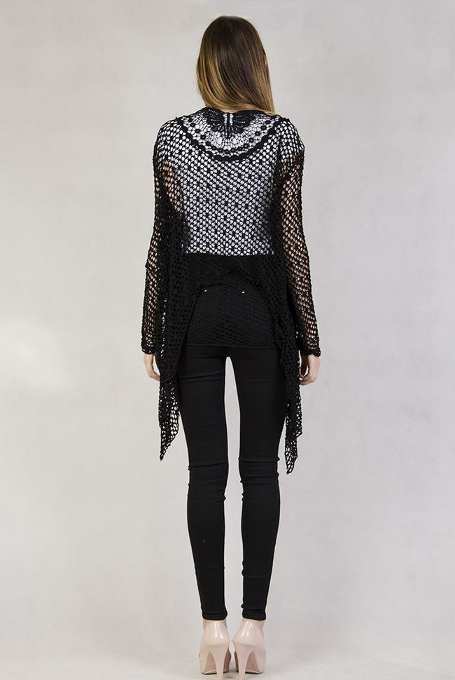 Ażurowa narzuta z motylem na plecach czarna