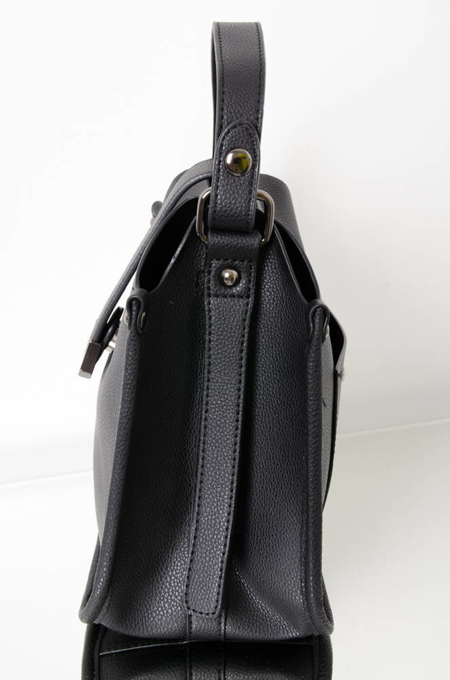 CZARNA TOREBKA TYPU KUFEREK