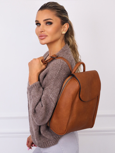 PLECAK Z IMITACJI SKÓRY- BRĄZOWY