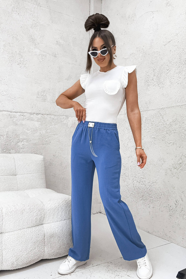 SPODNIE MATERIAŁOWE Z SZEROKĄ NOGAWKĄ I ŁAŃCUSZKIEM W PASIE- NIEBIESKIE