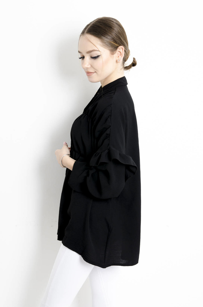 KOSZULA CZARNA Z FALBANAMI 