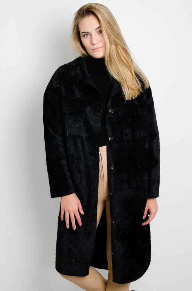 CZARNY PŁASZCZ ALPAKA Z KIESZONKAMI 