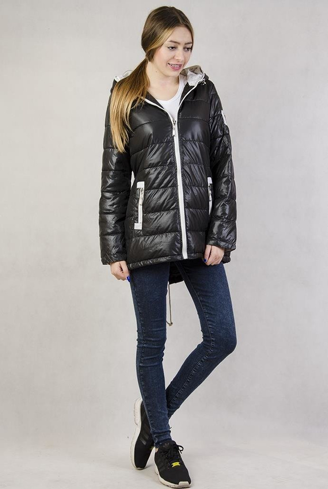 Pikowana kurtka z szarym zamkiem, ściągana z tyłu, czarna