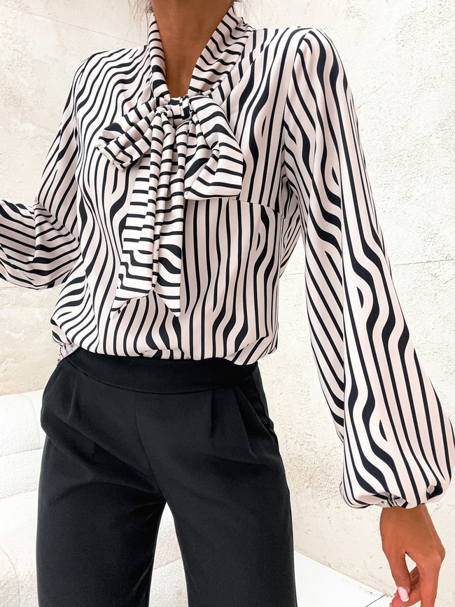 ELEGANCKA BLUZKA Z WIĄZANIEM POD SZYJĄ- BEŻOWA