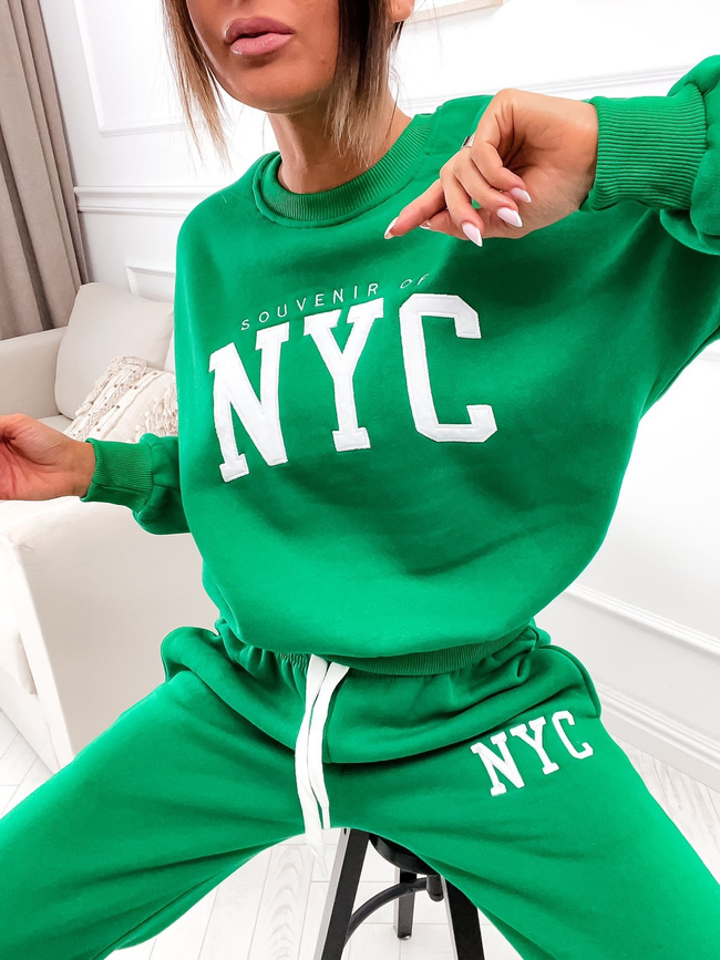 KOMPLET DRESOWY Z OZDOBNĄ NASZYWKĄ- ZIELONY