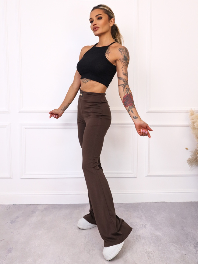 LEGGINSY FLARE Z ROZSZERZANYMI NOGAWKAMI I NASZYWKĄ- BRĄZOWE