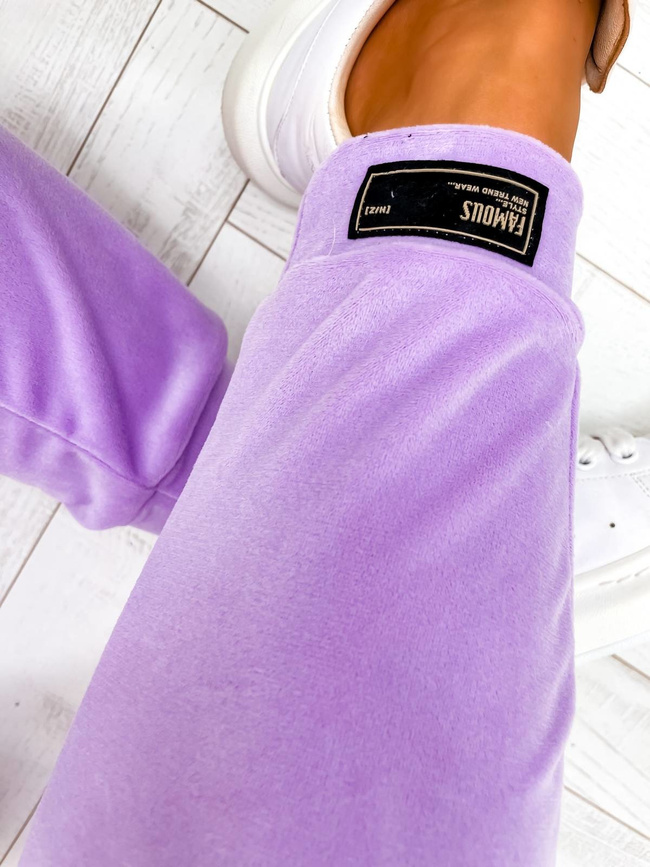 WELUROWY KOMPLET DRESOWY Z NASZYWKĄ- FIOLETOWY