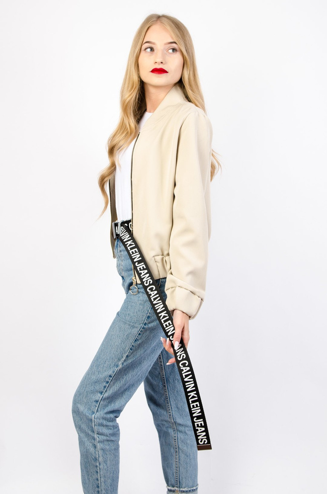 BEŻOWA BLUZA BOMBERKA ZE ZŁOTYM ZAMKIEM