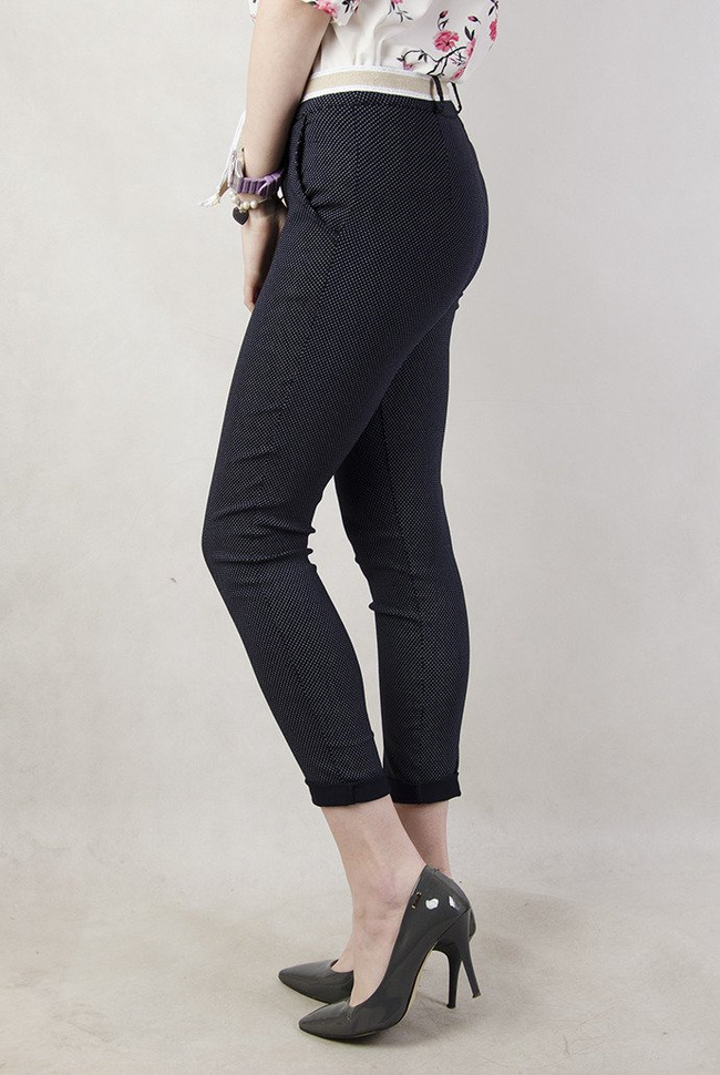 Granatowe spodnie materiałowe w kropki