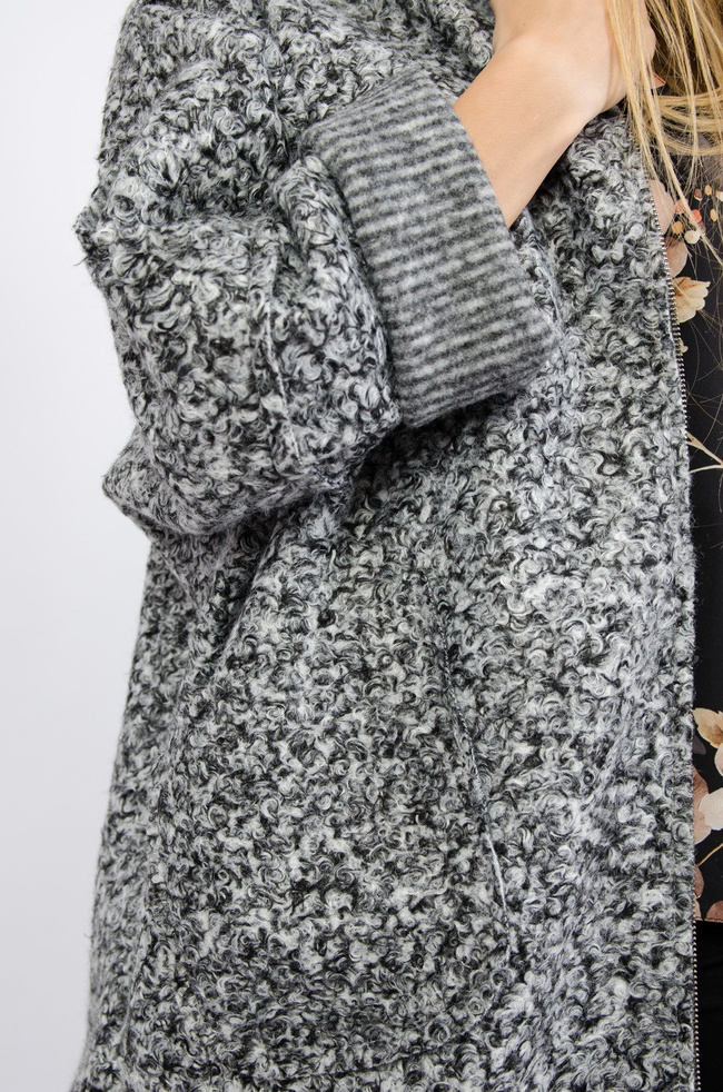 Szary płaszcz Oversize z kapturem