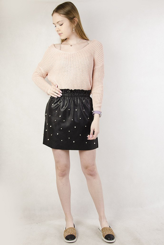 Czarna spódnica z koralikami