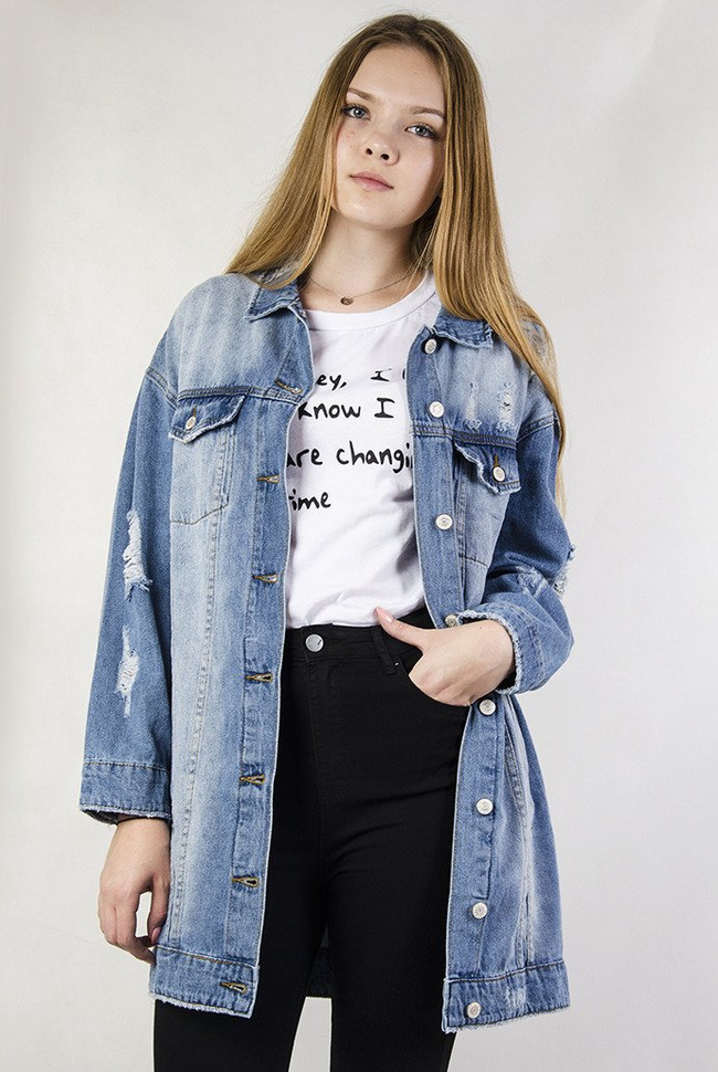 Kurtka jeansowa z przetarciami