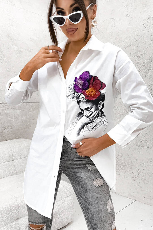 BIAŁA DŁUGA KOSZULA Z OZDOBNĄ APLIKACJĄ- ONESIZE