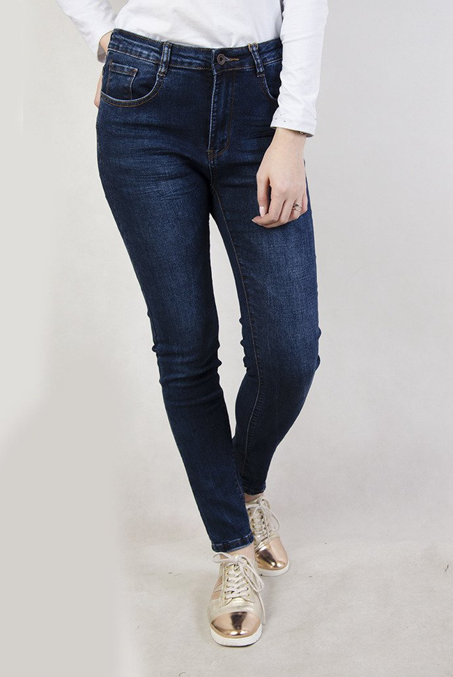 (Rozmiary L- 4 XL ) Spodnie jeansowe z przetarciami na kieszeniach