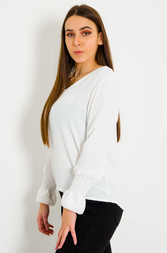 BIAŁA ELEGANCKA BLUZKA Z WYCIĘCIEM I KORONKĄ NA PLECACH 