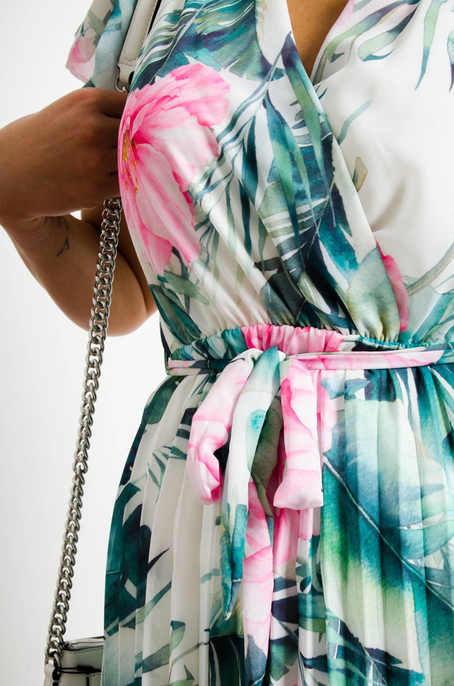 BIAŁA SUKIENKA W ZIELONO-RÓŻOWE KWIATY DEKOLT W ZAKAKŁADKĘ