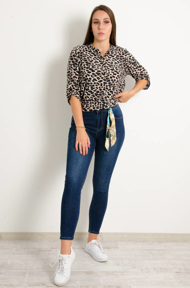 BLUZKA W PANTERKĘ Z OZDOBNYMI GUZIKAM- SZARA