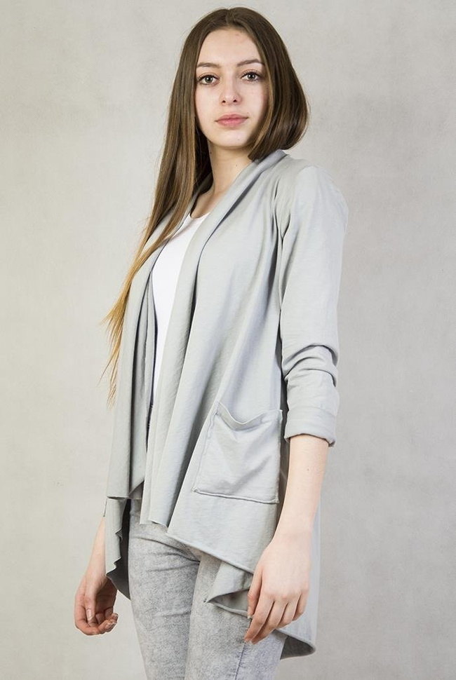 Szara narzutka z przedłużanym tyłem