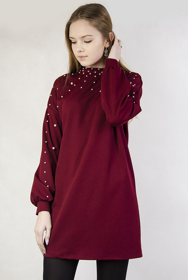 Bordowa sukienka z długim rękawem