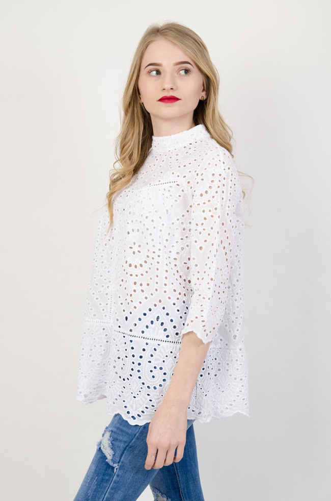 Biała ażurowa bluzka 