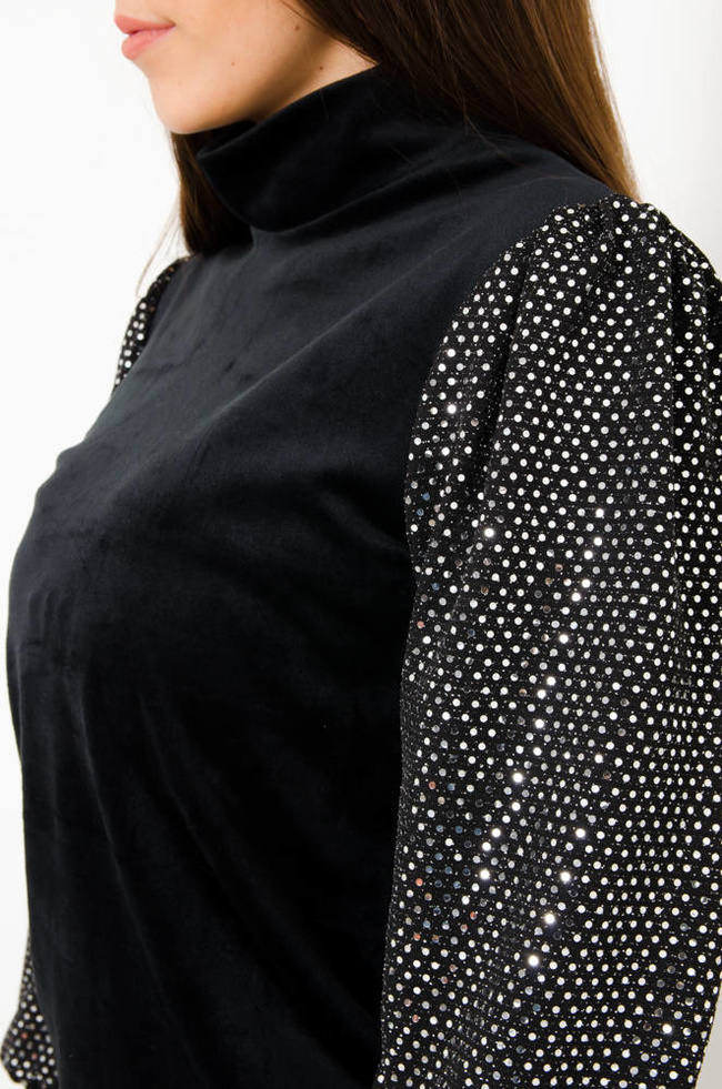 CZARNA BLUZKA Z CEKINOWYMI RĘKAWAMI