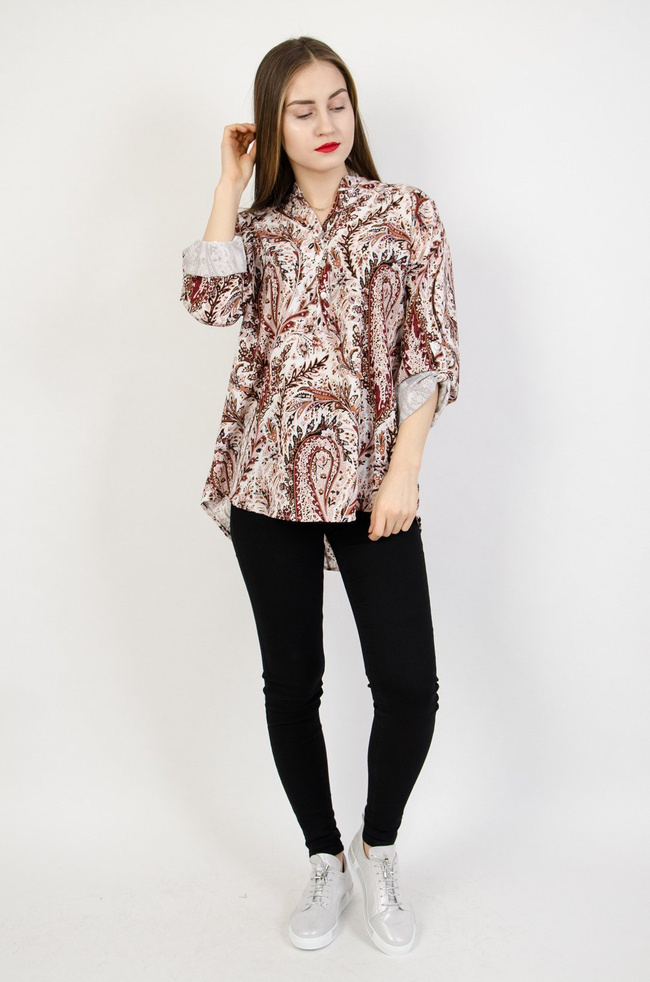 Biała wzorzysta bluzka zapinana na guziki