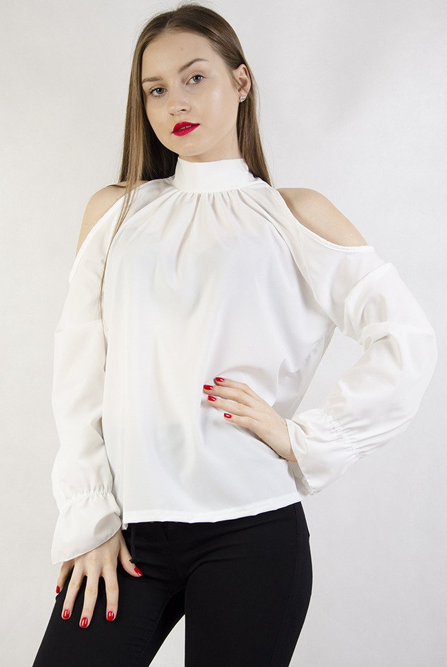 Biała bluzka na długi rękaw z odkrytymi ramionami