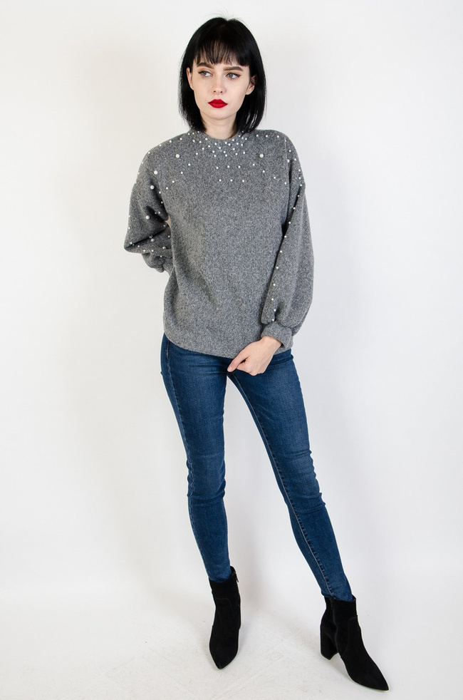 Szara bluza z koralikami, włochata