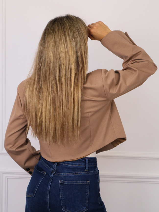 KRÓTKA MARYNARKA ZAPINANA NA GUZIKI- BRĄZOWA