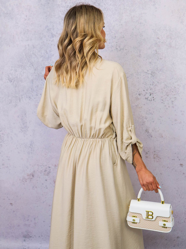 SUKIENKA WIĄZANA W PASIE Z KIESZENIAMI Z PRZODU- BEŻOWA