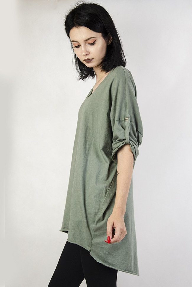 Zielona bluzka z wiązaniem z tyłu