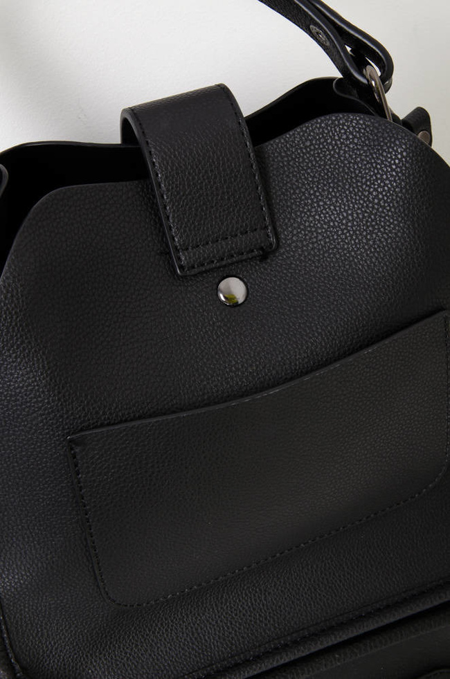 CZARNA TOREBKA TYPU KUFEREK