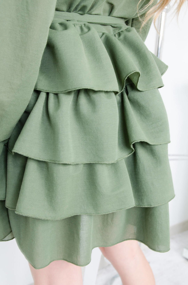 ZIELONA SUKIENKA KOSZULOWA Z FALBANAMI