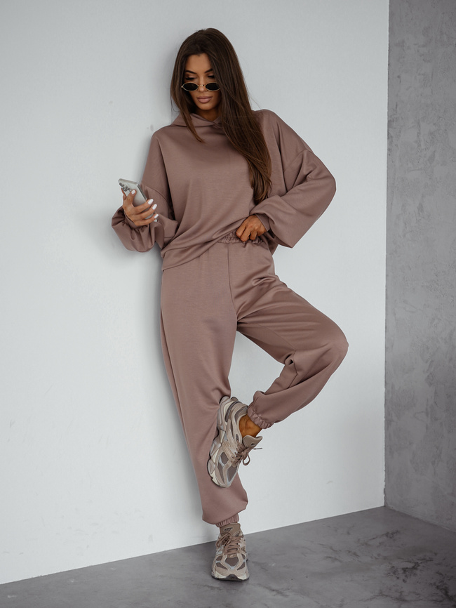 KOMPLET DRESOWY BLUZA Z KAPTUREM+ SPODNIE- CAPPUCCINO
