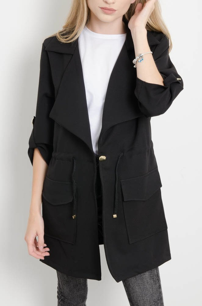 CZARNA NARZUTKA ŚCIĄGANA W PASIE,ZAPINANA NA ZŁOTY GUZIK