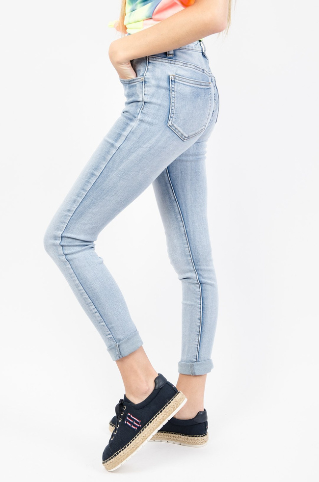 JASNE SPODNIE JEANSOWE Z GUZIKAMI- WYSOKI STAN