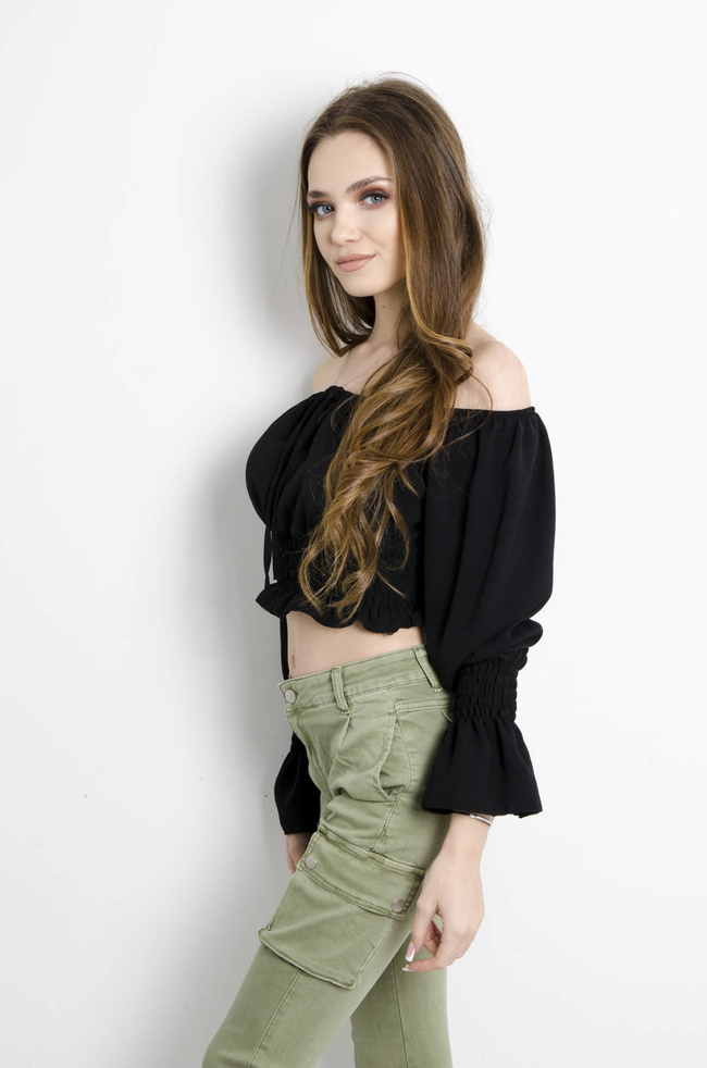 BLUZKA HISZPANKA CZARNA