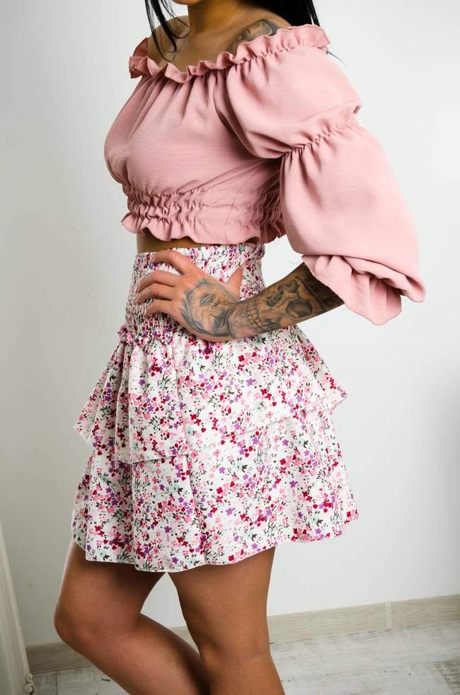 SPÓDNICA MINI W KWIATY Z FALBANAMI 