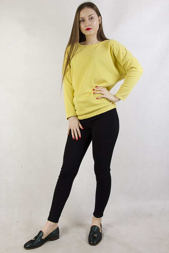 Żółta bluzka z perełkami