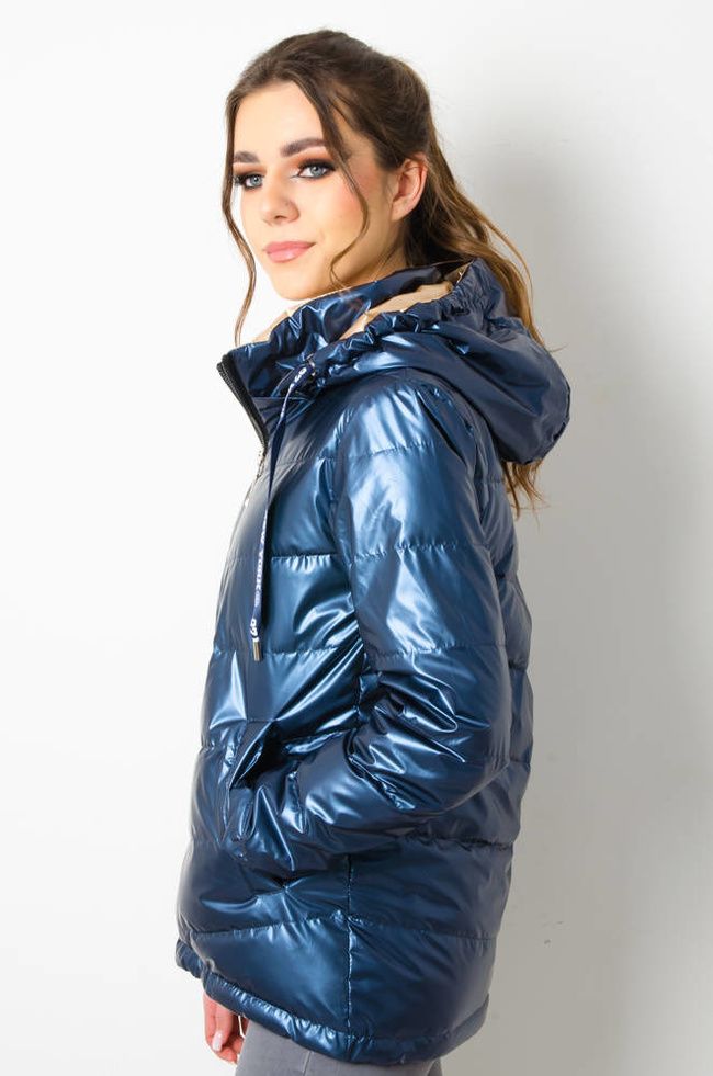 KURTKA PRZEJŚCIOWA PIKOWANA Z KAPTUREM-GRANATOWA