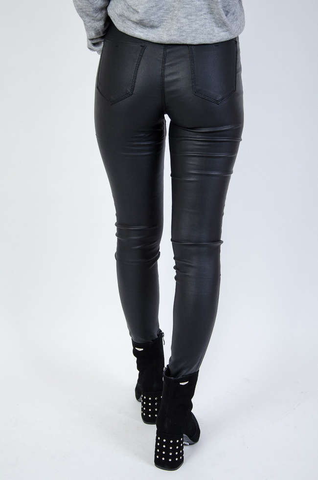 Czarne spodnie skórkowe