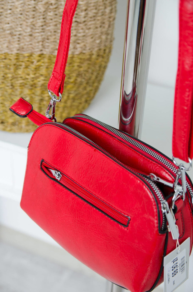 CZERWONA TOREBKA LISTONOSZKA