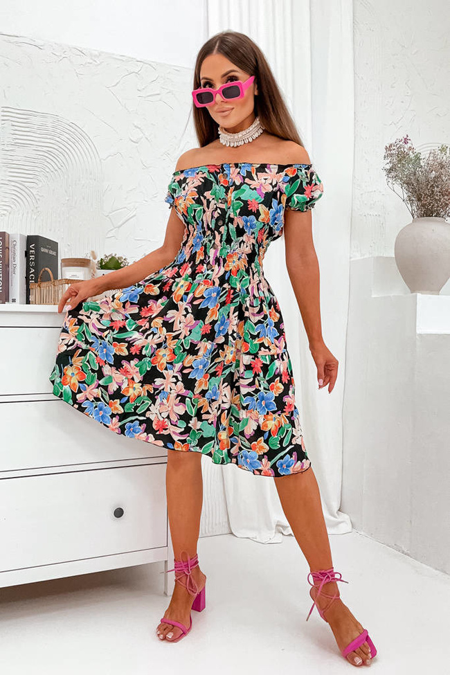 SUKIENKA W KWIATY Z GUZIKAMI I GUMĄ W PASIE- CZARNA