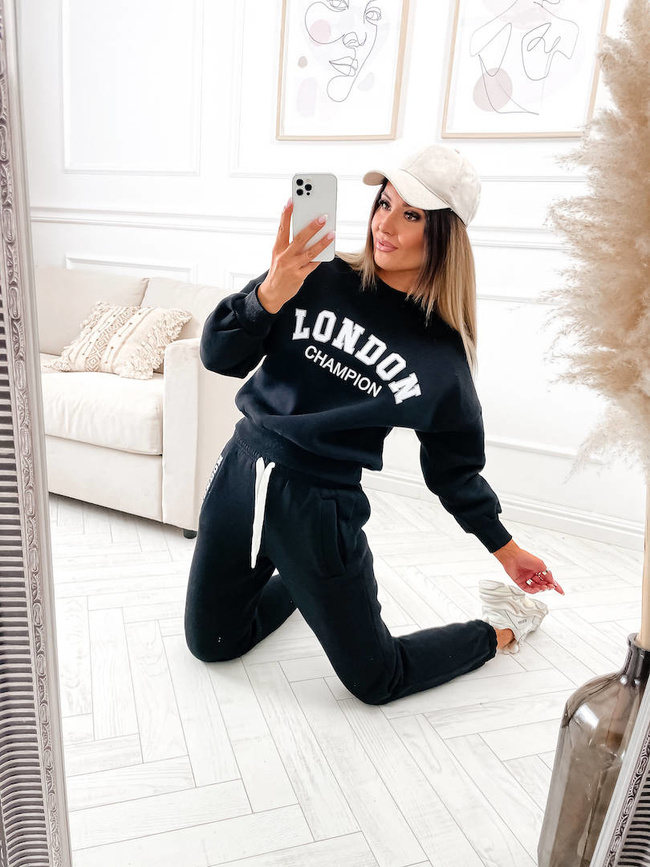 OCIEPLANY KOMPLET DRESOWY- CZARNY