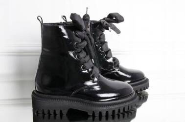 WIĄZANE BOTKI VENEZIA BVB2701